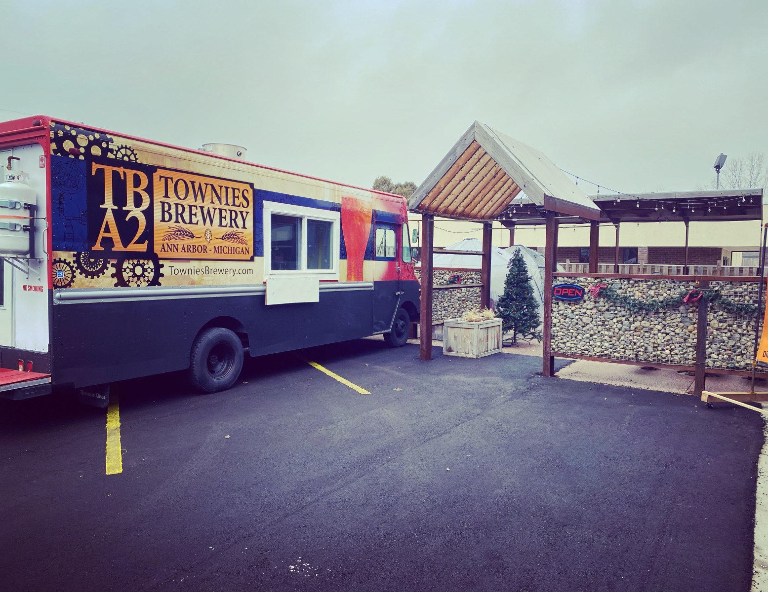 FOOD TRUCK OPENING SOON